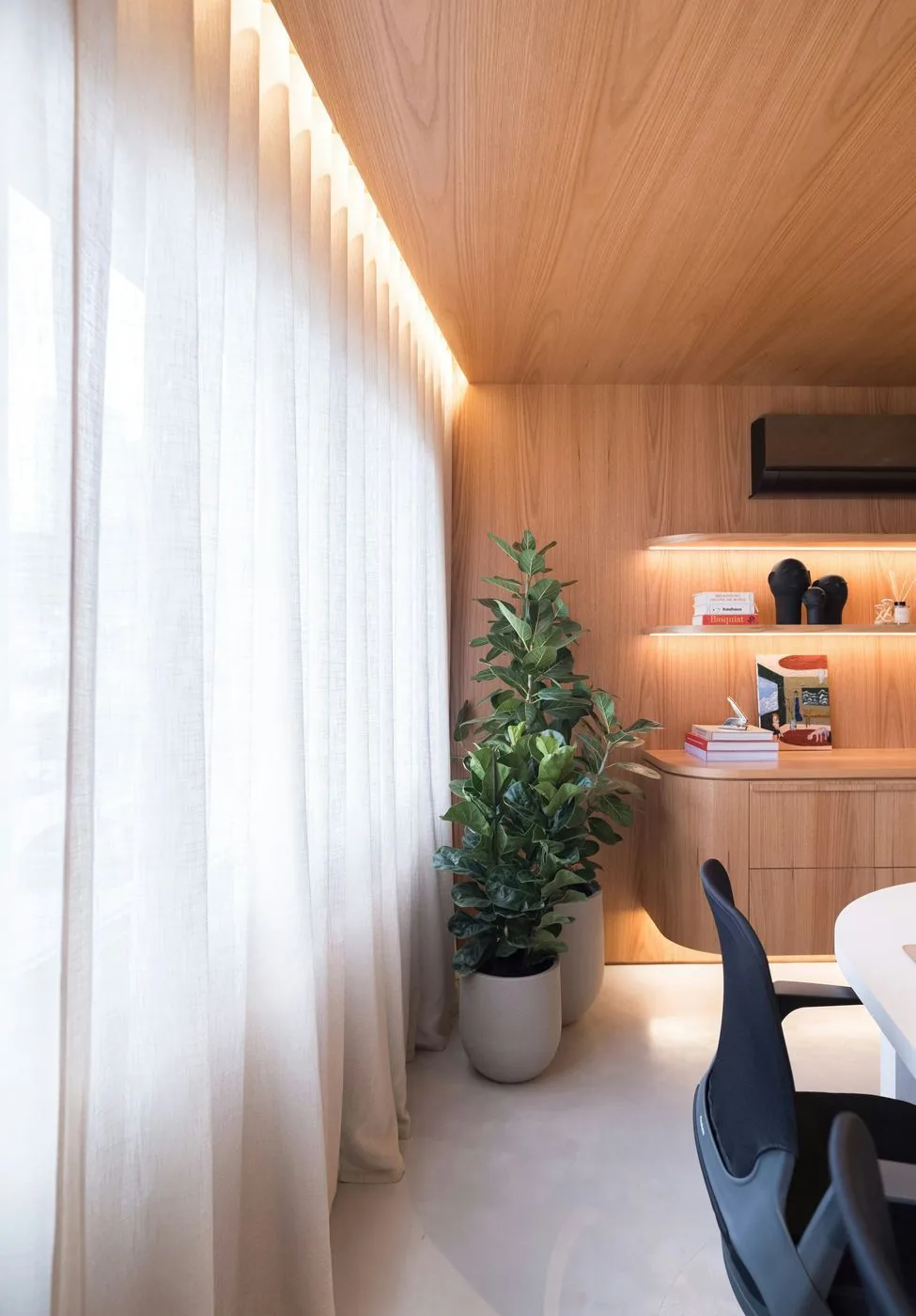 Home office planejado iluminação