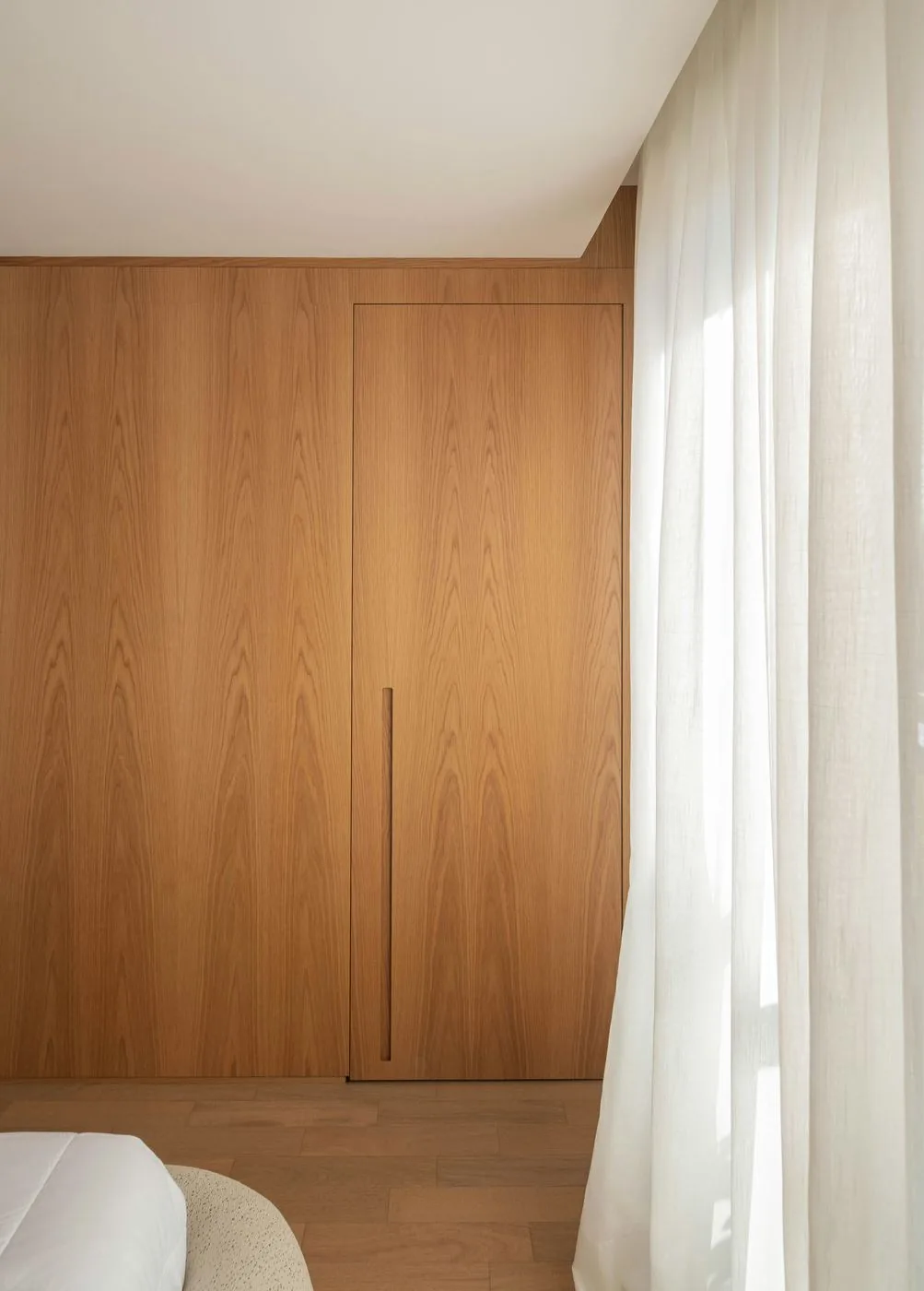 Quarto planejado armário sob medida